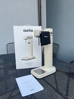 Výrobník sody SodaStream / Aarke Carbonator 3