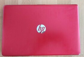 Notebook Hewlett-Packard s baterií a dvěma disky (1x SSD)
