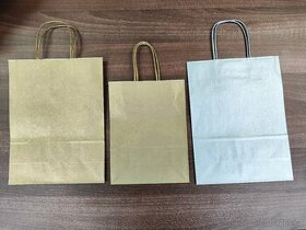 Dárkové papírové tašky zlaté nebo stříbrné - 1