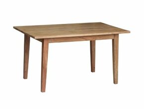 Nový dřevěný jídelní stůl
