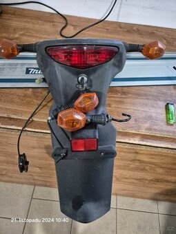 SUZUKI V-STROM DL 650 ruzne veci