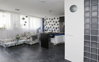Prodej bytu 4+1/L, 94,5 m2, Praha 9 - Letňany, ul. Ivančická