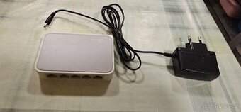 Switch tp link LS1005