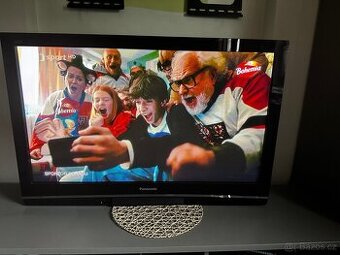 Prodám Tv Panasonic TH-42PX80E úhlopříčka 106cm