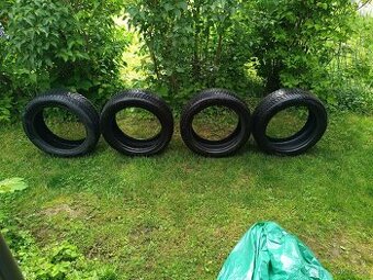 Zimní pneu 235/50 R19