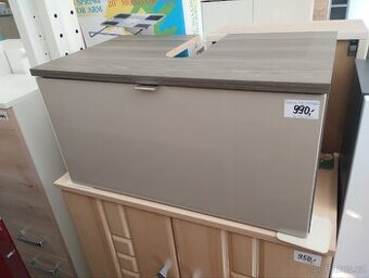 Vyjížděcí šuplík pod umyvadlo