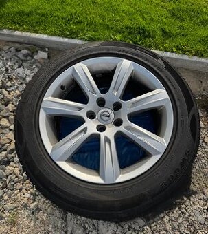Originální ALU Volvo R17