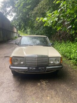 Prodám Mercedes W123 piano 200D