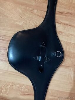 Podbřišník Kentaur Cassis 140 cm okopávací