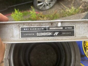 Hliníkový závodní chladič Mishimoto BMW 3-Series E36