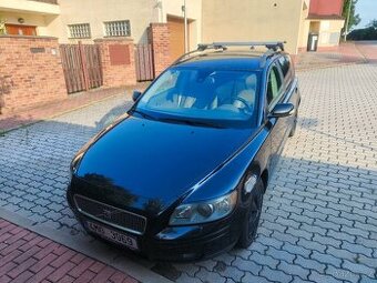 Volvo V50 D5