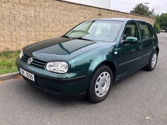 VW GOLF IV. 1.9 TDI r.v.2000 AUTOMAT,SERVISKA,KLIMA 3MAJITEL