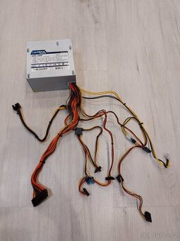 CHIEFTEC ARENA 350W-6+2pin pro GPU