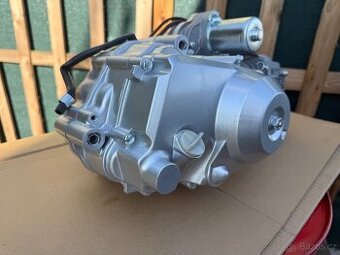 KOMPLETNÍ NOVÝ MOTOR ATV 125ccm (3+1)