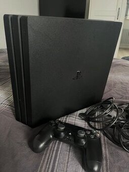 PlayStation 4 Pro 1 TB + ovladač