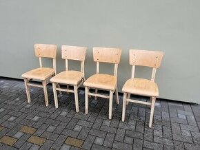 Celodřevěné jídelní židle TON po renovaci