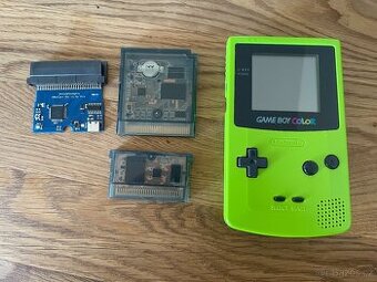 Nintendo GameBoy Color Green + GBxCart RW 1.4b