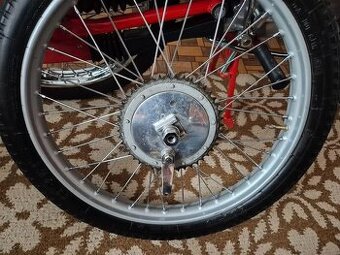 Manet 90  zadný brzdový stít kúpim