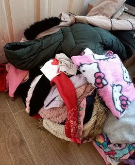 Daruji za odvoz oblečení holka 9-13let