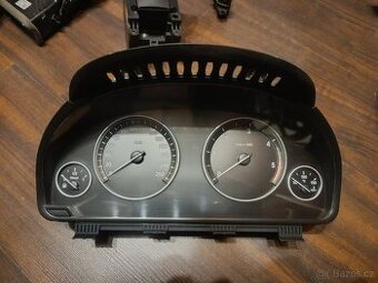 Přístrojová deska BMW f10/f11