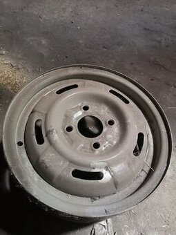 Kola trabant disk trabant 1 ,1