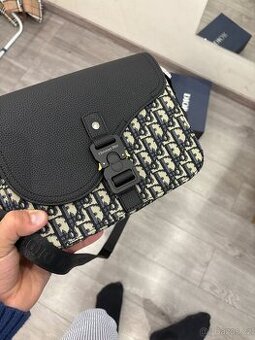 Dior taška přes rameno