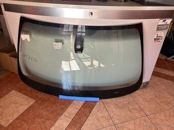 Čelní sklo BMW X6 08- ze senzorem - 1