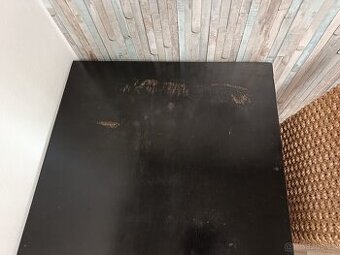 Masivní stůl + 3x ratanové židle take masiv