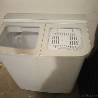 Mini pračka i se sušičkou