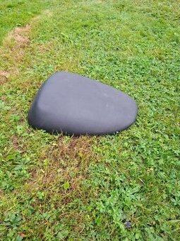 Zadní Sedlo Suzuki SV 650