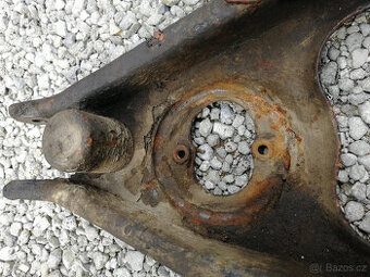 Spodní rameno škoda 1000mb