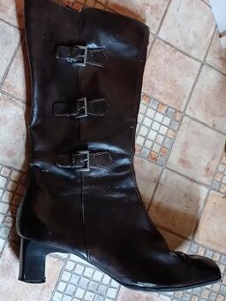 Dámské kozačky vel. 42