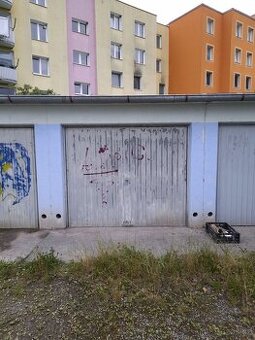 Řadová garáž Týn nad Vltavou - 1