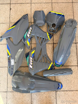 Kompletní sada plastů na TM Racing