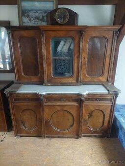 Starožitný příborník s mramorovou deskou+ skříň