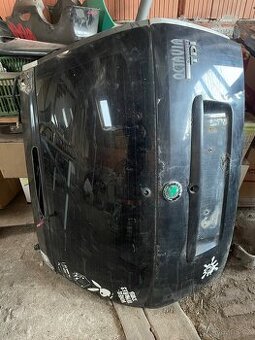 5. Dveře Škoda Octavia 1 Combi