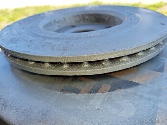 Kotouče přední Citroën xsara 2x