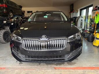 Škoda Superb 2tdi Dsg L&K150ps mr2022 Matrix kamera