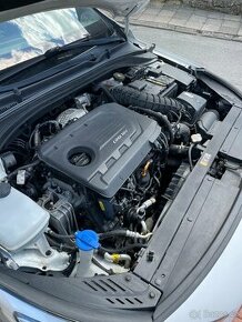 Hyundai I30 Combi 1,6 CRDI 16 V 2017 TOP stav 81 kW
