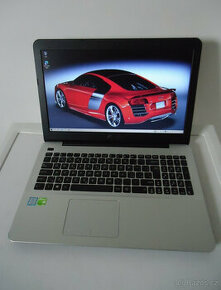 Asus F555 - i5 - 8GB - 256GB SSD - nVidia 930M