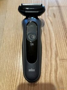 Nový planžetový holící strojek BRAUN S6