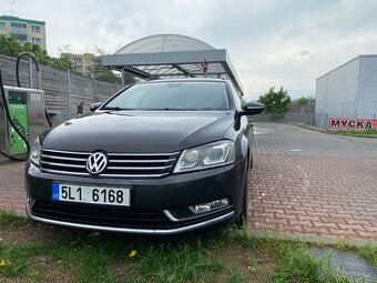 VW Passat B7 Variant plná výbava (Highline + příplatky)
