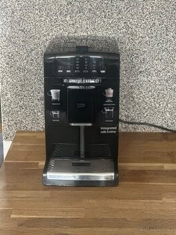 Automaticky kávovar Beko