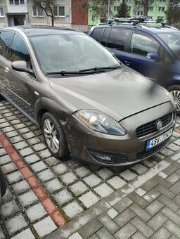 Prodám Fiat Croma 1.9 JTD z pozůstalosti