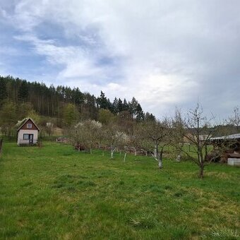 Stavební pozemek 1 325 m2 Tišnovsko