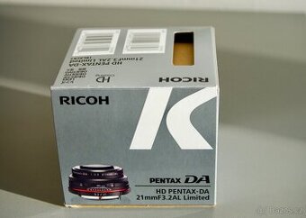 Pentax HD DA 21 mm ve stavu nového kusu