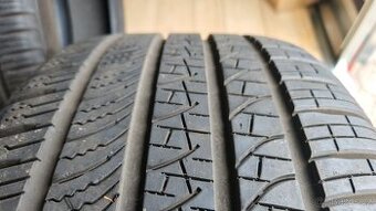 285/45 R22 114Y M+S