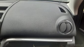 Mazda 6 GH - Beg řidiče, spolujezdce, jednotky