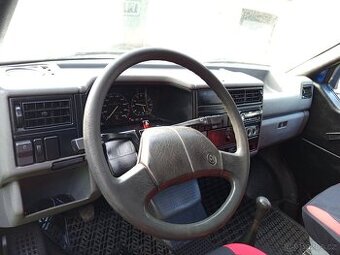VW Transporter 2,4D