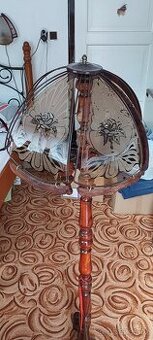Lustr a lampa